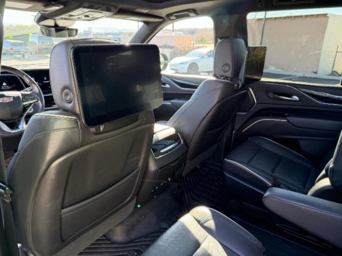 2023 Black Raven /Jet Black Cadillac Escalade 4WD Sport (1GYS4EKL6PR) with an EcoTec3 6.2L V-8 gasoline direct injection engine, Automatic transmission, located at 1865 East Red Hills Pkwy, St. George, 84770, (435) 628-0023, 37.120850, -113.543640- Photo#24