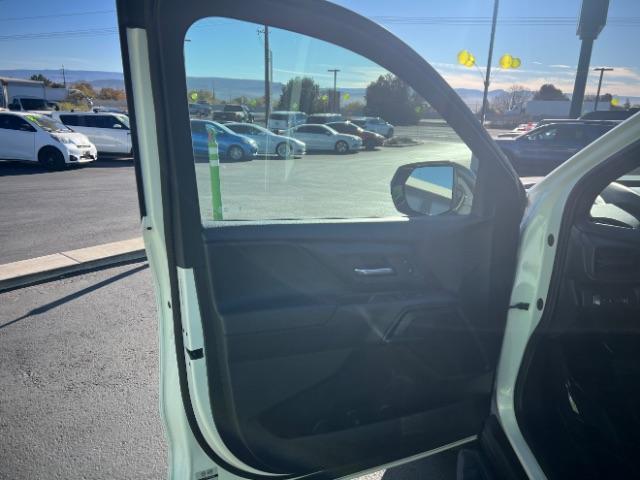 2024 Summit White /Jet Black Chevrolet Silverado EV Work Truck (1GC10UED0RU) with an ELECTRIC engine, Electric transmission, located at 1865 East Red Hills Pkwy, St. George, 84770, (435) 628-0023, 37.120850, -113.543640 - Photo#12