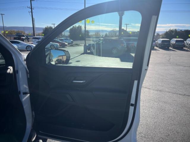 2024 Summit White /Jet Black Chevrolet Silverado EV Work Truck (1GC10UED0RU) with an ELECTRIC engine, Electric transmission, located at 1865 East Red Hills Pkwy, St. George, 84770, (435) 628-0023, 37.120850, -113.543640 - Photo#26