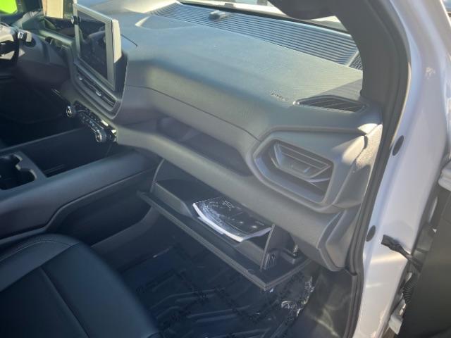 2024 Summit White /Jet Black Chevrolet Silverado EV Work Truck (1GC10UED0RU) with an ELECTRIC engine, Electric transmission, located at 1865 East Red Hills Pkwy, St. George, 84770, (435) 628-0023, 37.120850, -113.543640 - Photo#28