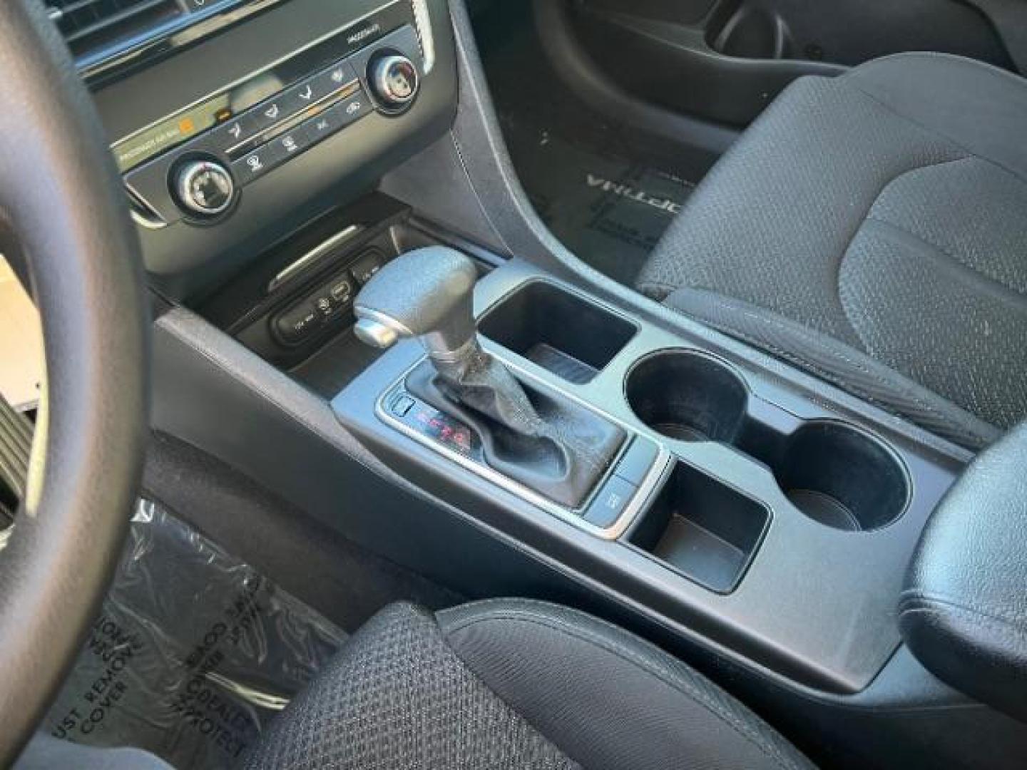 2016 Sparkling Silver /Beige Kia Optima LX (5XXGT4L32GG) with an Theta II 2.4L I-4 gasoline direct injection engine, Automatic transmission, located at 1865 East Red Hills Pkwy, St. George, 84770, (435) 628-0023, 37.120850, -113.543640 - We specialize in helping ALL people get the best financing available. No matter your credit score, good, bad or none we can get you an amazing rate. Had a bankruptcy, divorce, or repossessions? We give you the green light to get your credit back on the road. Low down and affordable payments that fit - Photo#16