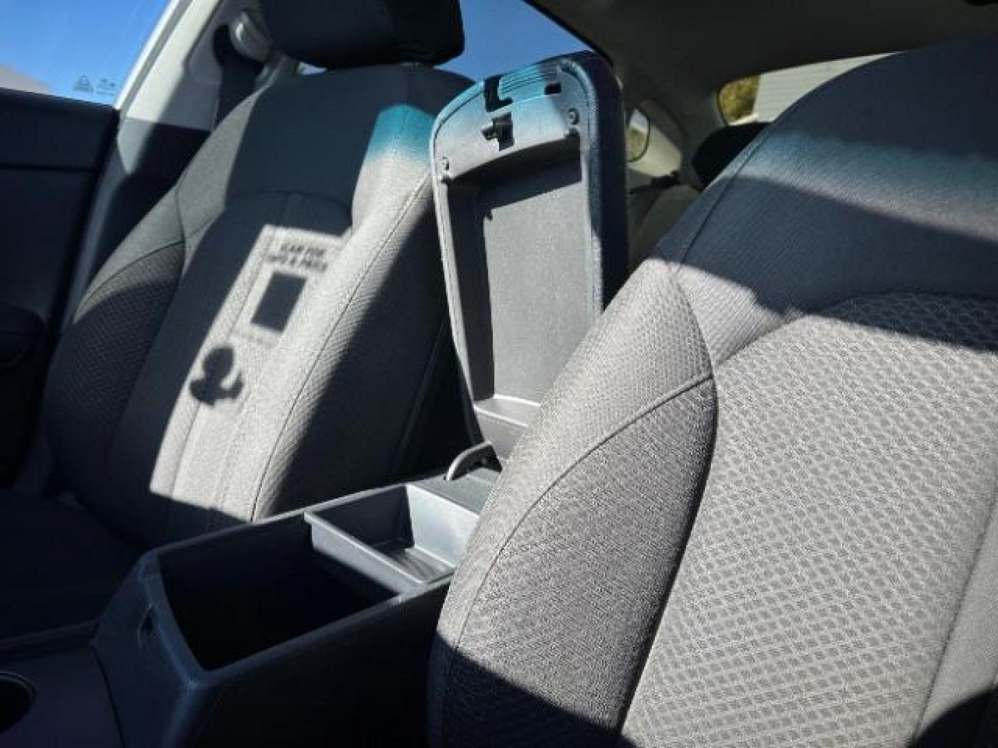 2016 Sparkling Silver /Beige Kia Optima LX (5XXGT4L32GG) with an Theta II 2.4L I-4 gasoline direct injection engine, Automatic transmission, located at 1865 East Red Hills Pkwy, St. George, 84770, (435) 628-0023, 37.120850, -113.543640 - We specialize in helping ALL people get the best financing available. No matter your credit score, good, bad or none we can get you an amazing rate. Had a bankruptcy, divorce, or repossessions? We give you the green light to get your credit back on the road. Low down and affordable payments that fit - Photo#21