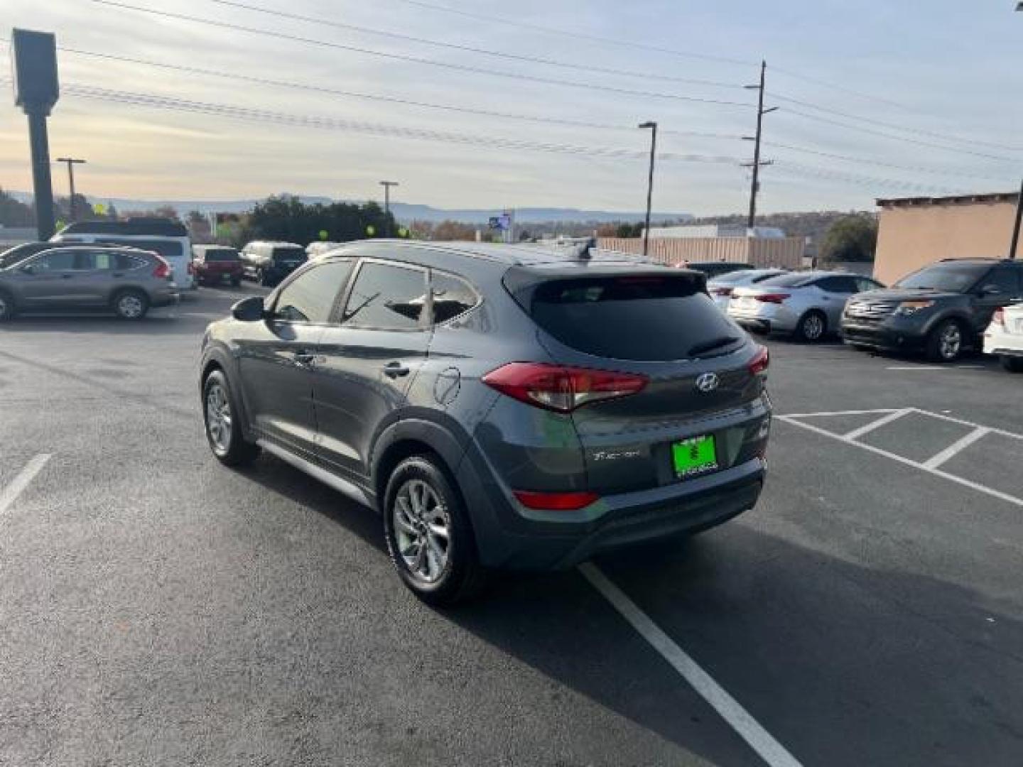 2018 Coliseum Gray /Black Hyundai Tucson SEL (KM8J3CA48JU) with an Nu 2L I-4 gasoline direct injection engine, Automatic transmission, located at 1865 East Red Hills Pkwy, St. George, 84770, (435) 628-0023, 37.120850, -113.543640 - We specialize in helping ALL people get the best financing available. No matter your credit score, good, bad or none we can get you an amazing rate. Had a bankruptcy, divorce, or repossessions? We give you the green light to get your credit back on the road. Low down and affordable payments that fit - Photo#4
