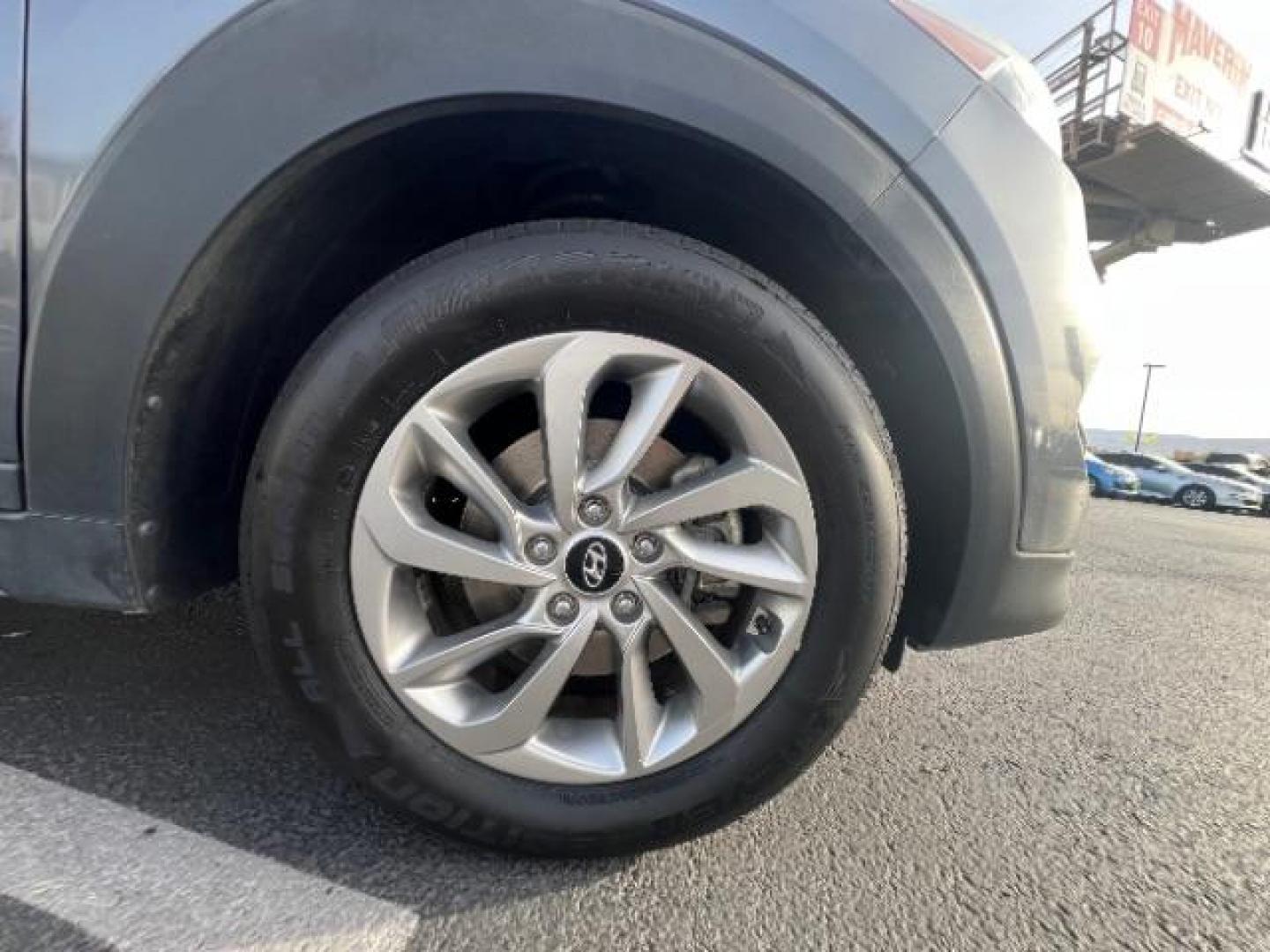 2018 Coliseum Gray /Black Hyundai Tucson SEL (KM8J3CA48JU) with an Nu 2L I-4 gasoline direct injection engine, Automatic transmission, located at 1865 East Red Hills Pkwy, St. George, 84770, (435) 628-0023, 37.120850, -113.543640 - We specialize in helping ALL people get the best financing available. No matter your credit score, good, bad or none we can get you an amazing rate. Had a bankruptcy, divorce, or repossessions? We give you the green light to get your credit back on the road. Low down and affordable payments that fit - Photo#9