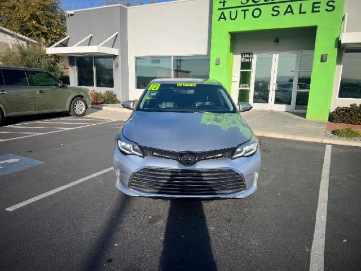 2016 Celestial Silver Metallic /Black Toyota Avalon Touring (4T1BK1EB1GU) with an 3.5L V-6 DOHC engine, Automatic transmission, located at 940 North Main Street, Cedar City, UT, 84720, (435) 628-0023, 37.692936, -113.061897 - We specialize in helping ALL people get the best financing available. No matter your credit score, good, bad or none we can get you an amazing rate. Had a bankruptcy, divorce, or repossessions? We give you the green light to get your credit back on the road. Low down and affordable payments that fit - Photo#1
