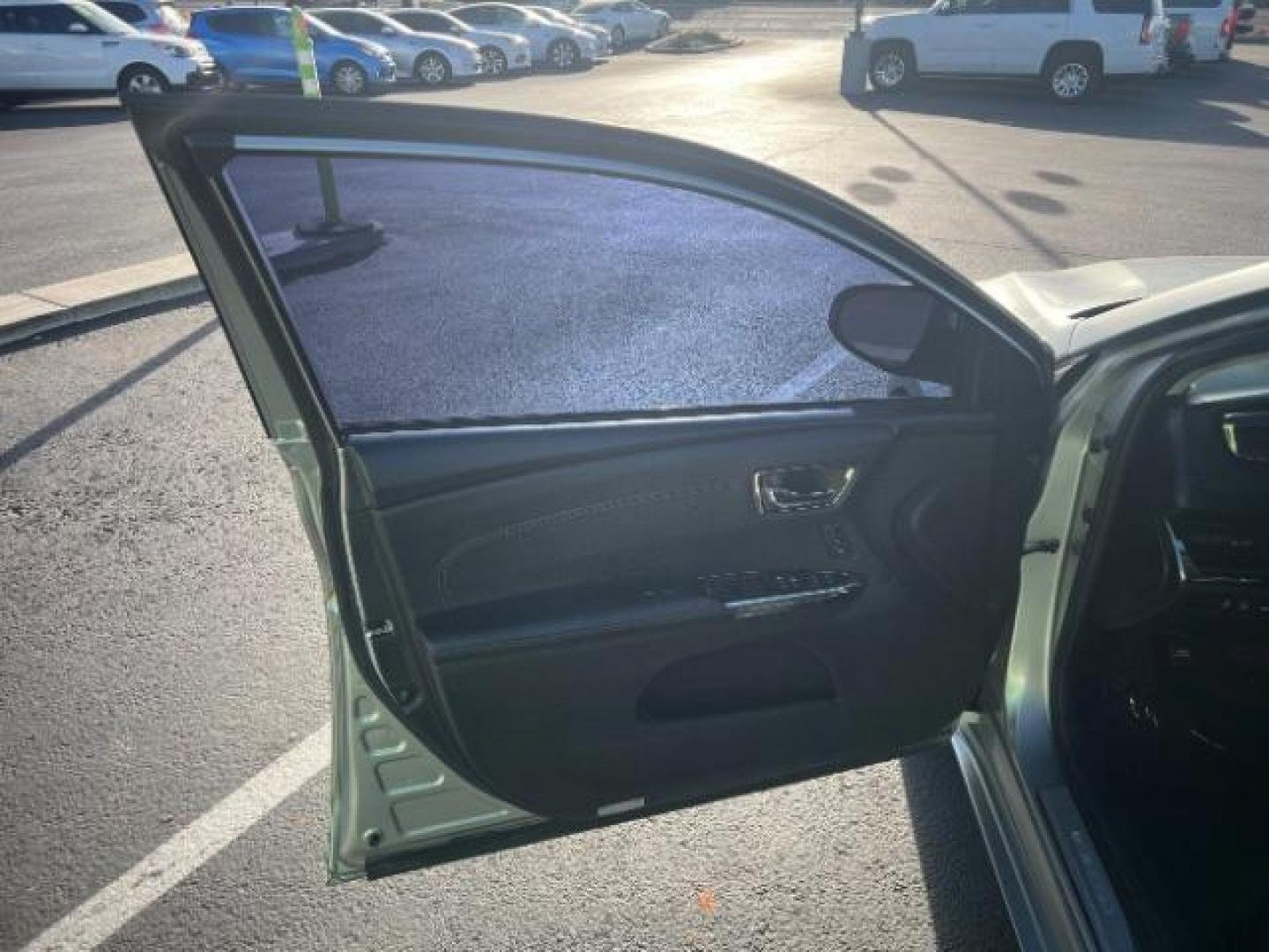 2016 Celestial Silver Metallic /Black Toyota Avalon Touring (4T1BK1EB1GU) with an 3.5L V-6 DOHC engine, Automatic transmission, located at 940 North Main Street, Cedar City, UT, 84720, (435) 628-0023, 37.692936, -113.061897 - We specialize in helping ALL people get the best financing available. No matter your credit score, good, bad or none we can get you an amazing rate. Had a bankruptcy, divorce, or repossessions? We give you the green light to get your credit back on the road. Low down and affordable payments that fit - Photo#12