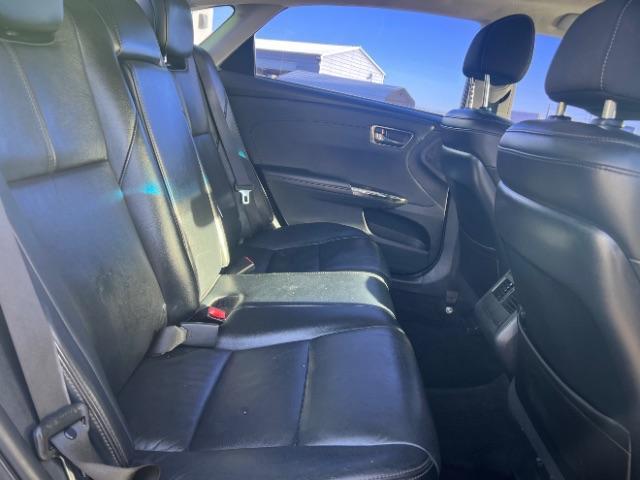 2016 Celestial Silver Metallic /Black Toyota Avalon Touring (4T1BK1EB1GU) with an 3.5L V-6 DOHC engine, Automatic transmission, located at 1865 East Red Hills Pkwy, St. George, 84770, (435) 628-0023, 37.120850, -113.543640 - We specialize in helping ALL people get the best financing available. No matter your credit score, good, bad or none we can get you an amazing rate. Had a bankruptcy, divorce, or repossessions? We give you the green light to get your credit back on the road. Low down and affordable payments that fit - Photo#26