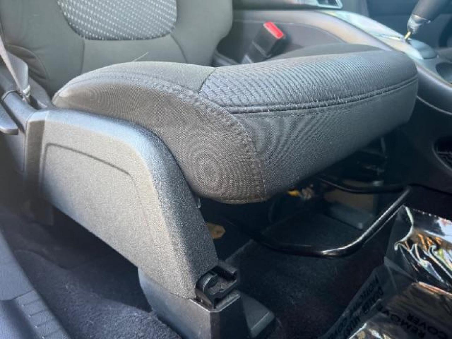 2019 Destroyer Gray Clearcoat /Black Dodge Journey SE (3C4PDCBB1KT) with an Pentastar 3.6L V-6 DOHC engine, Automatic transmission, located at 1865 East Red Hills Pkwy, St. George, 84770, (435) 628-0023, 37.120850, -113.543640 - We specialize in helping ALL people get the best financing available. No matter your credit score, good, bad or none we can get you an amazing rate. Had a bankruptcy, divorce, or repossessions? We give you the green light to get your credit back on the road. Low down and affordable payments that fit - Photo#31