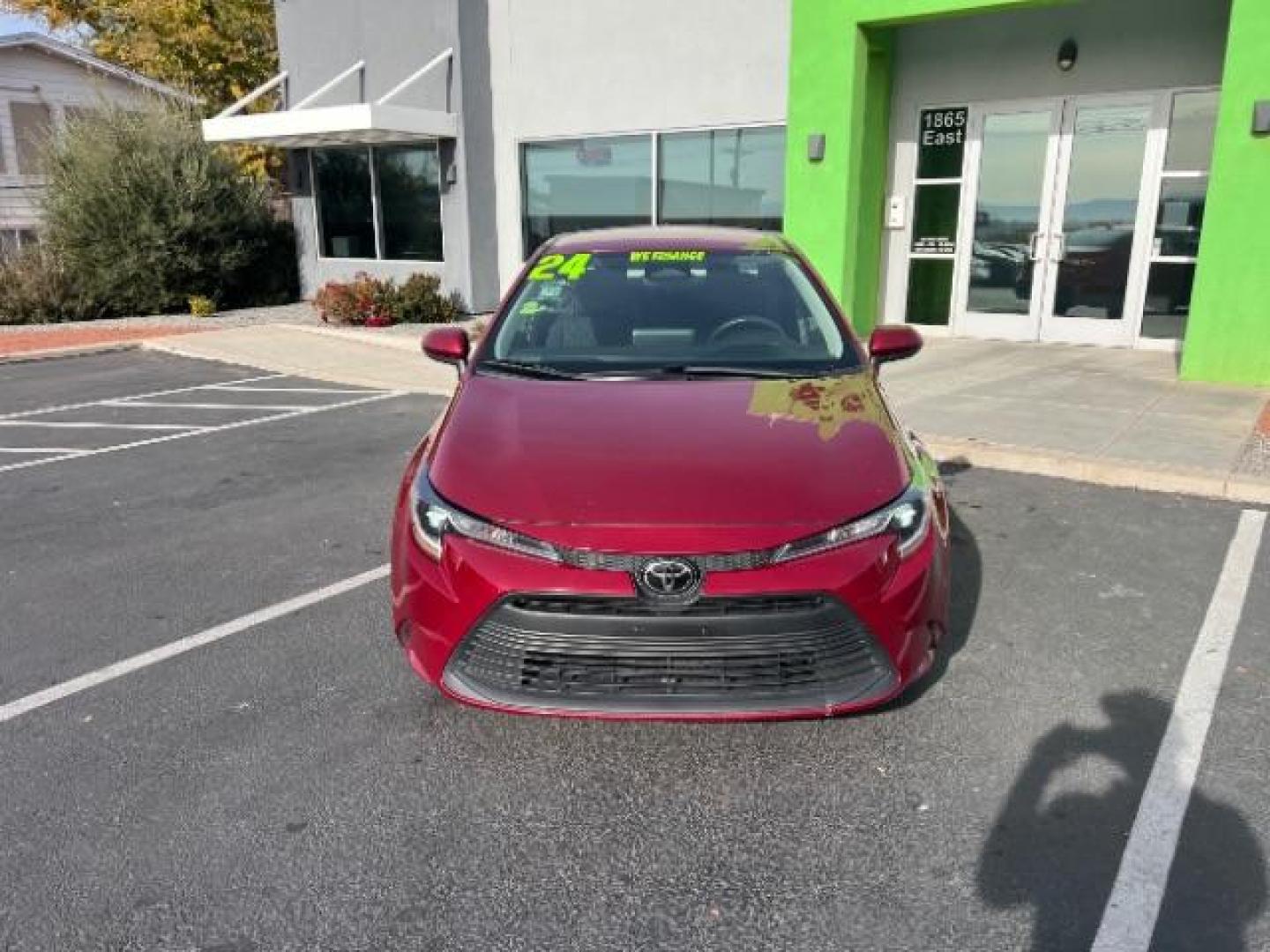 2024 Ruby Flare Pearl /Macadamia Toyota Corolla LE (5YFB4MDE4RP) with an Dynamic Force 2L I-4 port/direct injection engine, AUTOMATIC transmission, located at 1865 East Red Hills Pkwy, St. George, 84770, (435) 628-0023, 37.120850, -113.543640 - We specialize in helping ALL people get the best financing available. No matter your credit score, good, bad or none we can get you an amazing rate. Had a bankruptcy, divorce, or repossessions? We give you the green light to get your credit back on the road. Low down and affordable payments that fit - Photo#1