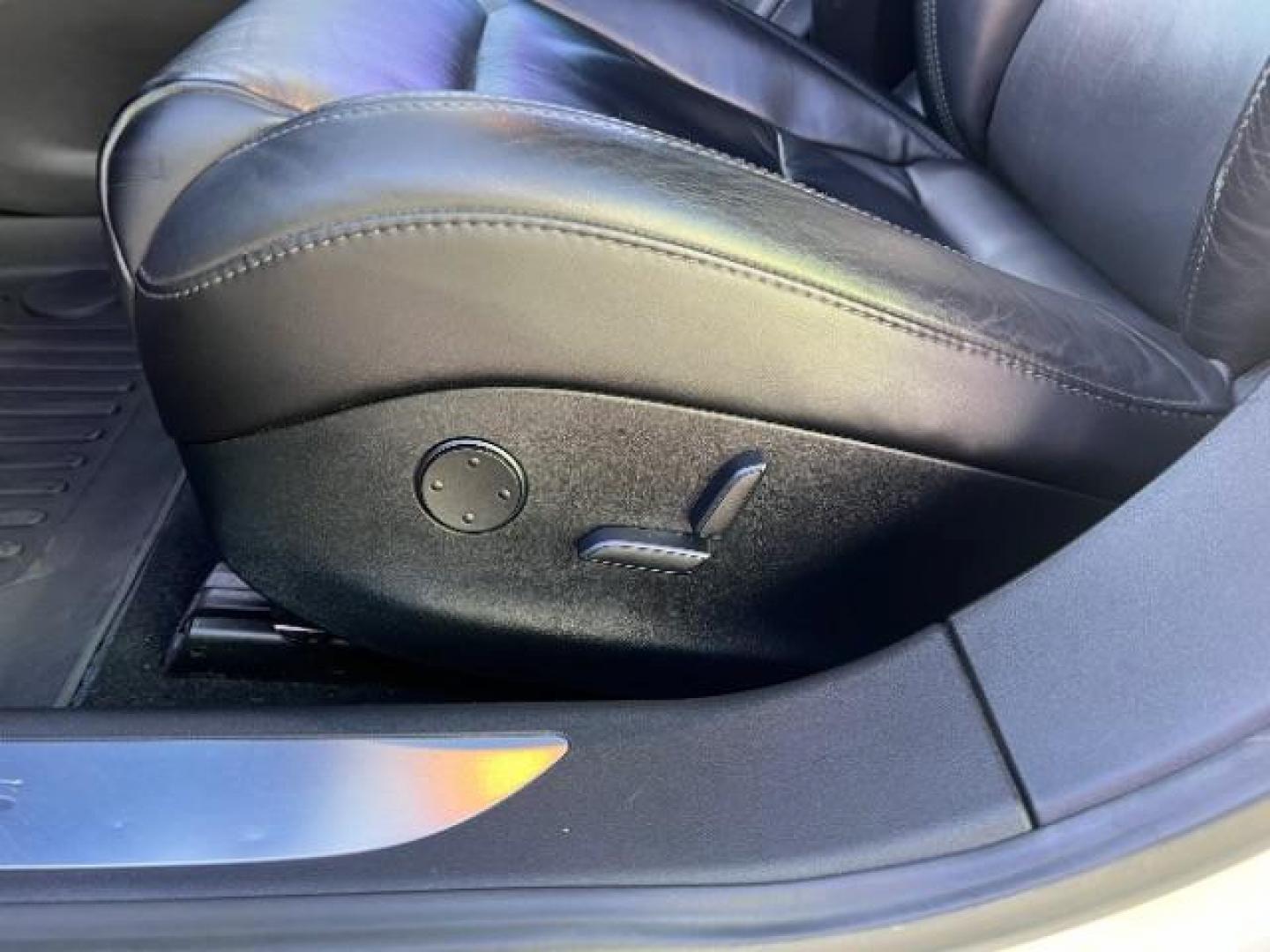 2017 Pearl White Multi-Coat /Black, leather Tesla Model S 90D (5YJSA1E20HF) with an ELECTRIC engine, 1-Speed Automatic transmission, located at 1865 East Red Hills Pkwy, St. George, 84770, (435) 628-0023, 37.120850, -113.543640 - Photo#15