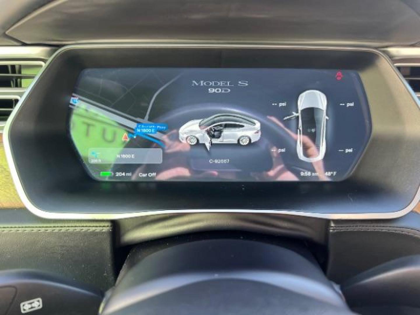 2017 Pearl White Multi-Coat /Black, leather Tesla Model S 90D (5YJSA1E20HF) with an ELECTRIC engine, 1-Speed Automatic transmission, located at 1865 East Red Hills Pkwy, St. George, 84770, (435) 628-0023, 37.120850, -113.543640 - Photo#18