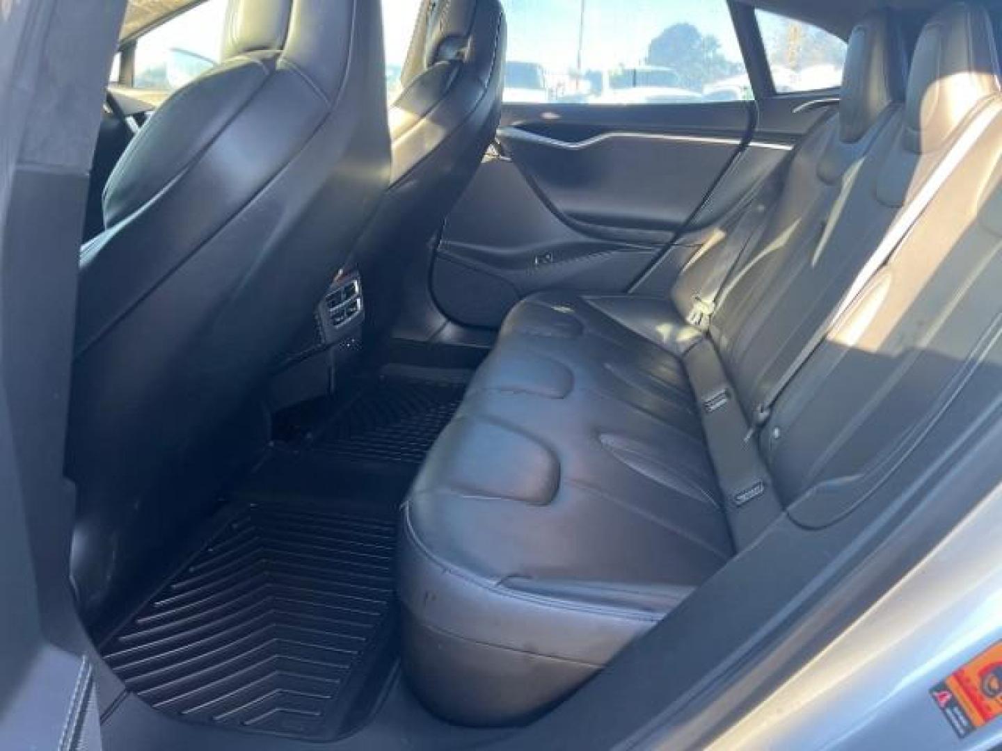 2017 Pearl White Multi-Coat /Black, leather Tesla Model S 90D (5YJSA1E20HF) with an ELECTRIC engine, 1-Speed Automatic transmission, located at 1865 East Red Hills Pkwy, St. George, 84770, (435) 628-0023, 37.120850, -113.543640 - Photo#21