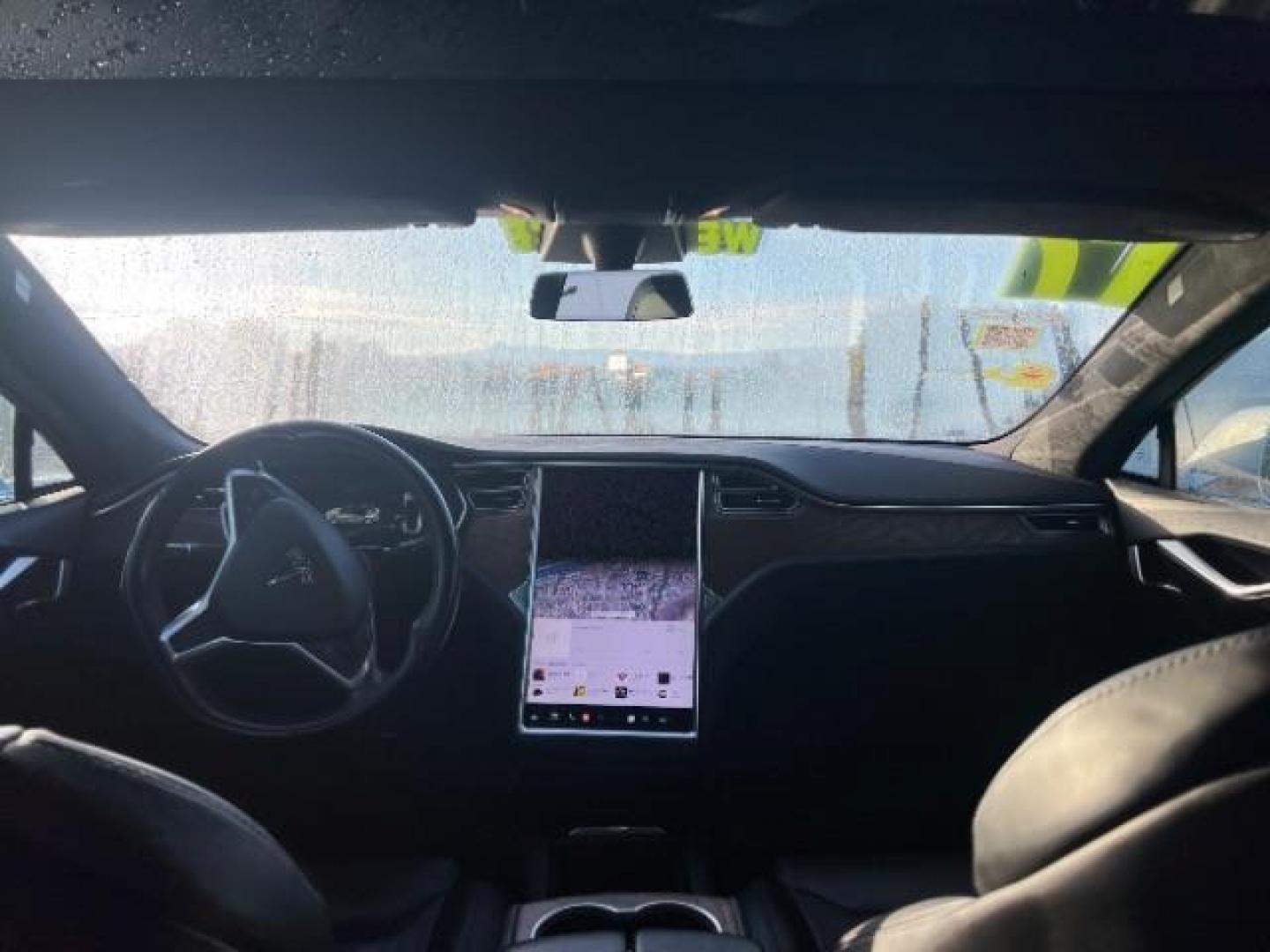 2017 Pearl White Multi-Coat /Black, leather Tesla Model S 90D (5YJSA1E20HF) with an ELECTRIC engine, 1-Speed Automatic transmission, located at 1865 East Red Hills Pkwy, St. George, 84770, (435) 628-0023, 37.120850, -113.543640 - Photo#22