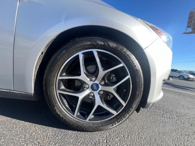 2017 Ingot Silver Metallic /Charcoal Black Ford Focus SEL (1FADP3H26HL) with an 2L I-4 gasoline direct injection engine, Automatic transmission, located at 1865 East Red Hills Pkwy, St. George, 84770, (435) 628-0023, 37.120850, -113.543640 - We specialize in helping ALL people get the best financing available. No matter your credit score, good, bad or none we can get you an amazing rate. Had a bankruptcy, divorce, or repossessions? We give you the green light to get your credit back on the road. Low down and affordable payments that fit - Photo#8