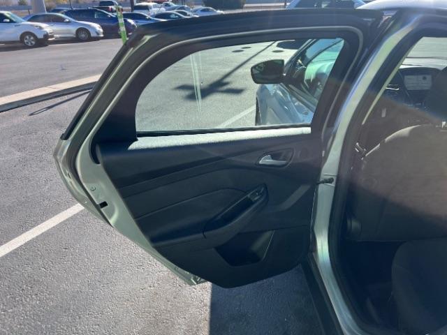 2017 Ingot Silver Metallic /Charcoal Black Ford Focus SEL (1FADP3H26HL) with an 2L I-4 gasoline direct injection engine, Automatic transmission, located at 1865 East Red Hills Pkwy, St. George, 84770, (435) 628-0023, 37.120850, -113.543640 - We specialize in helping ALL people get the best financing available. No matter your credit score, good, bad or none we can get you an amazing rate. Had a bankruptcy, divorce, or repossessions? We give you the green light to get your credit back on the road. Low down and affordable payments that fit - Photo#20