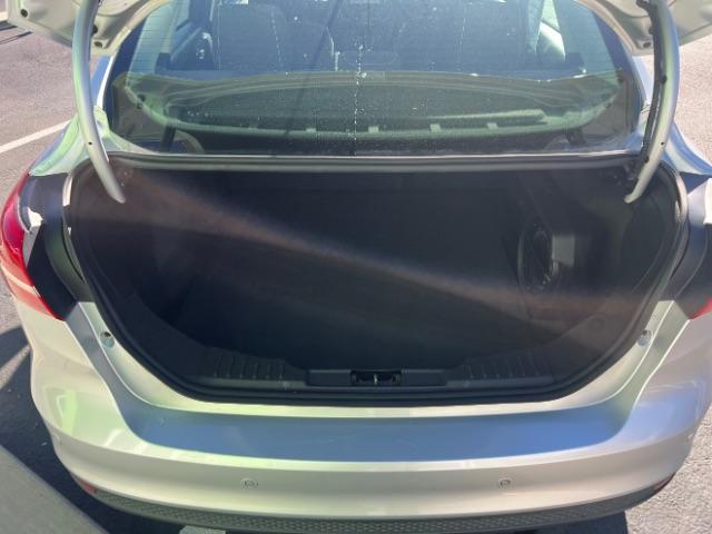 2017 Ingot Silver Metallic /Charcoal Black Ford Focus SEL (1FADP3H26HL) with an 2L I-4 gasoline direct injection engine, Automatic transmission, located at 1865 East Red Hills Pkwy, St. George, 84770, (435) 628-0023, 37.120850, -113.543640 - We specialize in helping ALL people get the best financing available. No matter your credit score, good, bad or none we can get you an amazing rate. Had a bankruptcy, divorce, or repossessions? We give you the green light to get your credit back on the road. Low down and affordable payments that fit - Photo#23