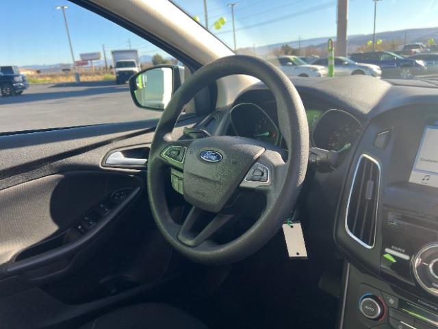 2017 Ingot Silver Metallic /Charcoal Black Ford Focus SEL (1FADP3H26HL) with an 2L I-4 gasoline direct injection engine, Automatic transmission, located at 1865 East Red Hills Pkwy, St. George, 84770, (435) 628-0023, 37.120850, -113.543640 - We specialize in helping ALL people get the best financing available. No matter your credit score, good, bad or none we can get you an amazing rate. Had a bankruptcy, divorce, or repossessions? We give you the green light to get your credit back on the road. Low down and affordable payments that fit - Photo#29