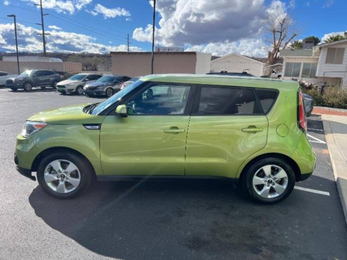 2019 Green /Black Kia Soul Base 6M (KNDJN2A26K7) with an 4 CYL 1.6L engine, AUTOMATIC transmission, located at 1865 East Red Hills Pkwy, St. George, 84770, (435) 628-0023, 37.120850, -113.543640 - We specialize in helping ALL people get the best financing available. No matter your credit score, good, bad or none we can get you an amazing rate. Had a bankruptcy, divorce, or repossessions? We give you the green light to get your credit back on the road. Low down and affordable payments that fit - Photo#3