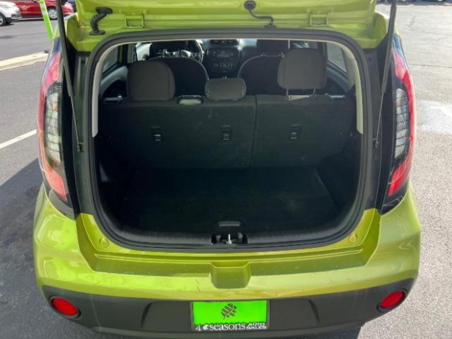 2019 Green /Black Kia Soul Base 6M (KNDJN2A26K7) with an 4 CYL 1.6L engine, AUTOMATIC transmission, located at 1865 East Red Hills Pkwy, St. George, 84770, (435) 628-0023, 37.120850, -113.543640 - We specialize in helping ALL people get the best financing available. No matter your credit score, good, bad or none we can get you an amazing rate. Had a bankruptcy, divorce, or repossessions? We give you the green light to get your credit back on the road. Low down and affordable payments that fit - Photo#23
