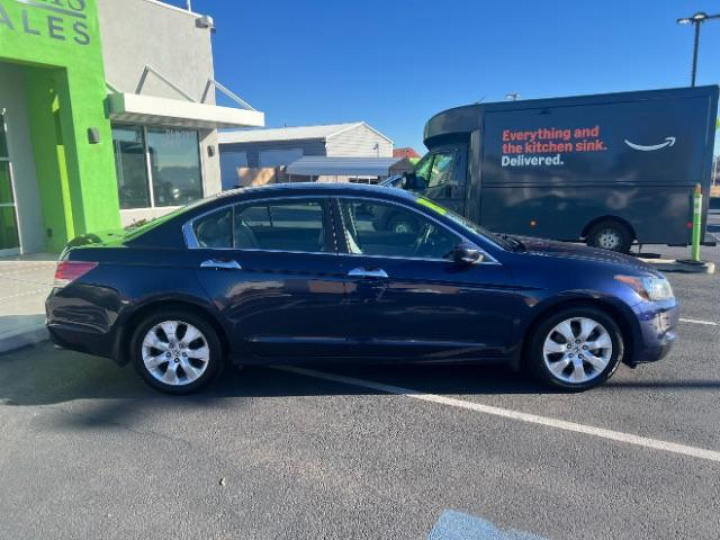 2009 Royal Blue Pearl /Ivory Honda Accord 3.5 EX-L (1HGCP36879A) with an 3.5L V-6 i-VTEC variable valve control engine, Automatic transmission, located at 940 North Main Street, Cedar City, UT, 84720, (435) 628-0023, 37.692936, -113.061897 - We specialize in helping ALL people get the best financing available. No matter your credit score, good, bad or none we can get you an amazing rate. Had a bankruptcy, divorce, or repossessions? We give you the green light to get your credit back on the road. Low down and affordable payments that fit - Photo#7