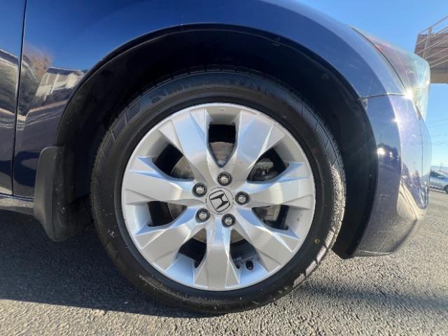 2009 Royal Blue Pearl /Ivory Honda Accord 3.5 EX-L (1HGCP36879A) with an 3.5L V-6 i-VTEC variable valve control engine, Automatic transmission, located at 1865 East Red Hills Pkwy, St. George, 84770, (435) 628-0023, 37.120850, -113.543640 - We specialize in helping ALL people get the best financing available. No matter your credit score, good, bad or none we can get you an amazing rate. Had a bankruptcy, divorce, or repossessions? We give you the green light to get your credit back on the road. Low down and affordable payments that fit - Photo#8