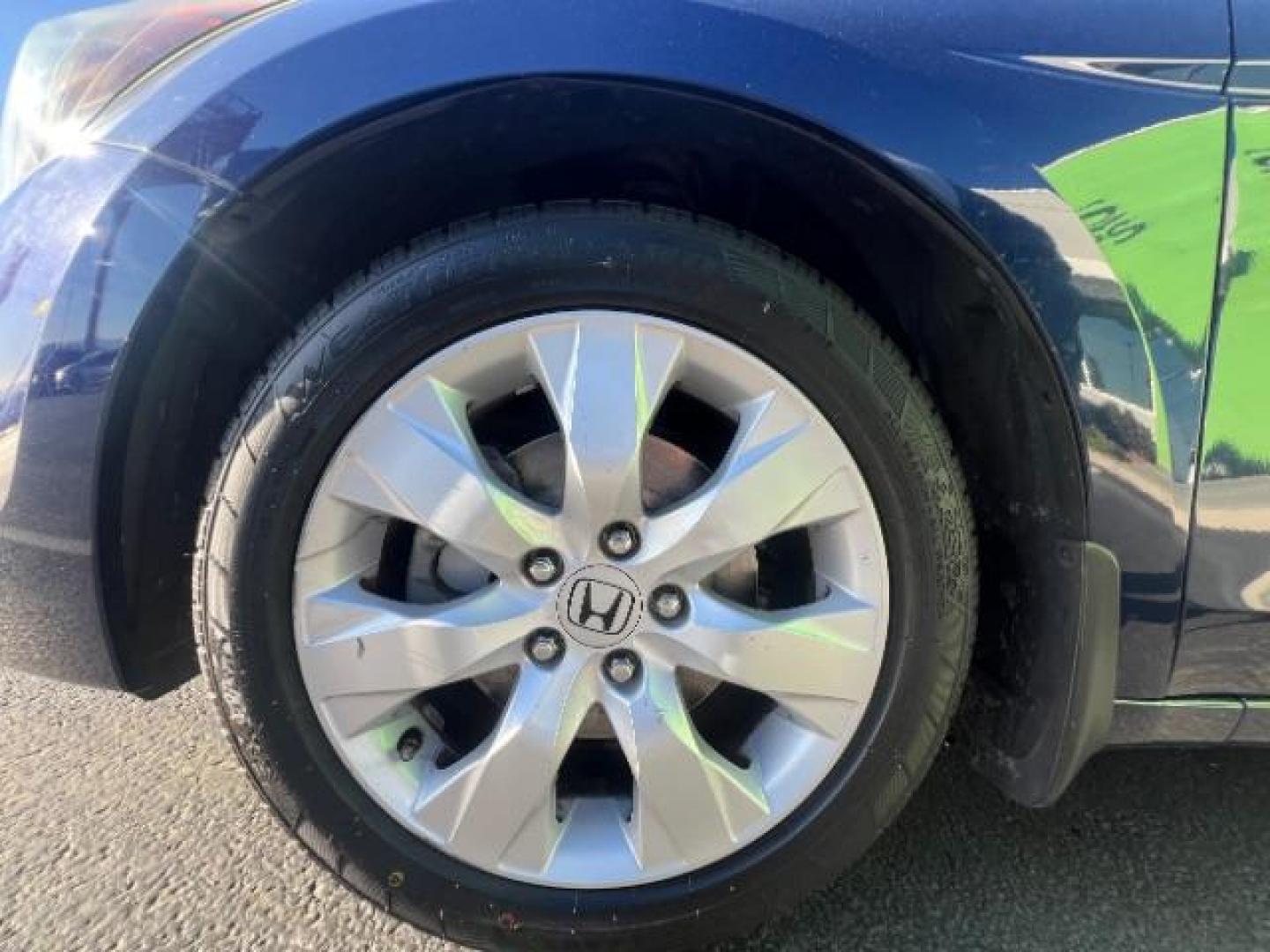 2009 Royal Blue Pearl /Ivory Honda Accord 3.5 EX-L (1HGCP36879A) with an 3.5L V-6 i-VTEC variable valve control engine, Automatic transmission, located at 940 North Main Street, Cedar City, UT, 84720, (435) 628-0023, 37.692936, -113.061897 - We specialize in helping ALL people get the best financing available. No matter your credit score, good, bad or none we can get you an amazing rate. Had a bankruptcy, divorce, or repossessions? We give you the green light to get your credit back on the road. Low down and affordable payments that fit - Photo#9