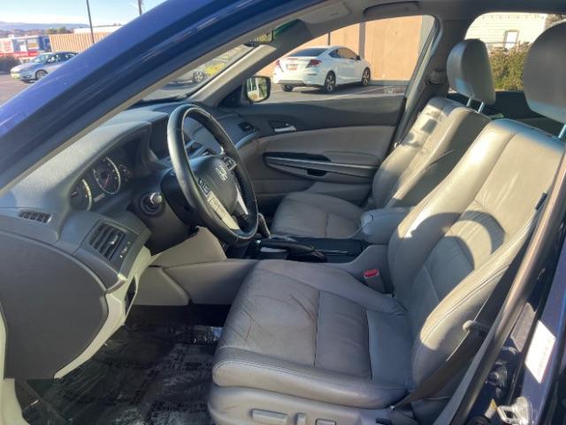 2009 Royal Blue Pearl /Ivory Honda Accord 3.5 EX-L (1HGCP36879A) with an 3.5L V-6 i-VTEC variable valve control engine, Automatic transmission, located at 1865 East Red Hills Pkwy, St. George, 84770, (435) 628-0023, 37.120850, -113.543640 - We specialize in helping ALL people get the best financing available. No matter your credit score, good, bad or none we can get you an amazing rate. Had a bankruptcy, divorce, or repossessions? We give you the green light to get your credit back on the road. Low down and affordable payments that fit - Photo#14