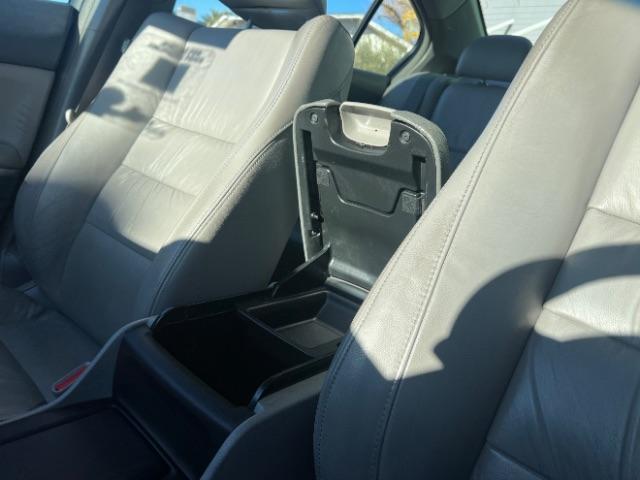 2009 Royal Blue Pearl /Ivory Honda Accord 3.5 EX-L (1HGCP36879A) with an 3.5L V-6 i-VTEC variable valve control engine, Automatic transmission, located at 1865 East Red Hills Pkwy, St. George, 84770, (435) 628-0023, 37.120850, -113.543640 - We specialize in helping ALL people get the best financing available. No matter your credit score, good, bad or none we can get you an amazing rate. Had a bankruptcy, divorce, or repossessions? We give you the green light to get your credit back on the road. Low down and affordable payments that fit - Photo#18