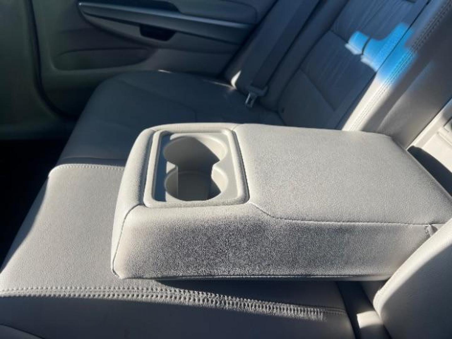 2009 Royal Blue Pearl /Ivory Honda Accord 3.5 EX-L (1HGCP36879A) with an 3.5L V-6 i-VTEC variable valve control engine, Automatic transmission, located at 940 North Main Street, Cedar City, UT, 84720, (435) 628-0023, 37.692936, -113.061897 - We specialize in helping ALL people get the best financing available. No matter your credit score, good, bad or none we can get you an amazing rate. Had a bankruptcy, divorce, or repossessions? We give you the green light to get your credit back on the road. Low down and affordable payments that fit - Photo#21