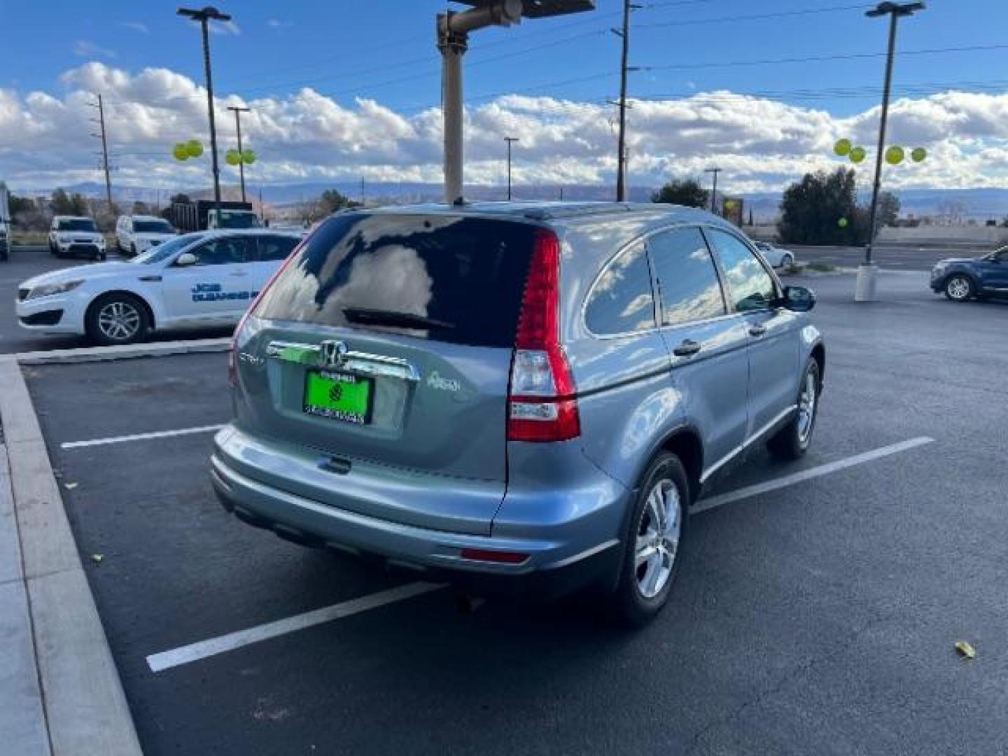 2011 Royal Blue Pearl /Gray Honda CR-V EX (3CZRE3H57BG) with an 2.4L I-4 DOHC engine, Automatic transmission, located at 940 North Main Street, Cedar City, UT, 84720, (435) 628-0023, 37.692936, -113.061897 - We specialize in helping ALL people get the best financing available. No matter your credit score, good, bad or none we can get you an amazing rate. Had a bankruptcy, divorce, or repossessions? We give you the green light to get your credit back on the road. Low down and affordable payments that fit - Photo#6