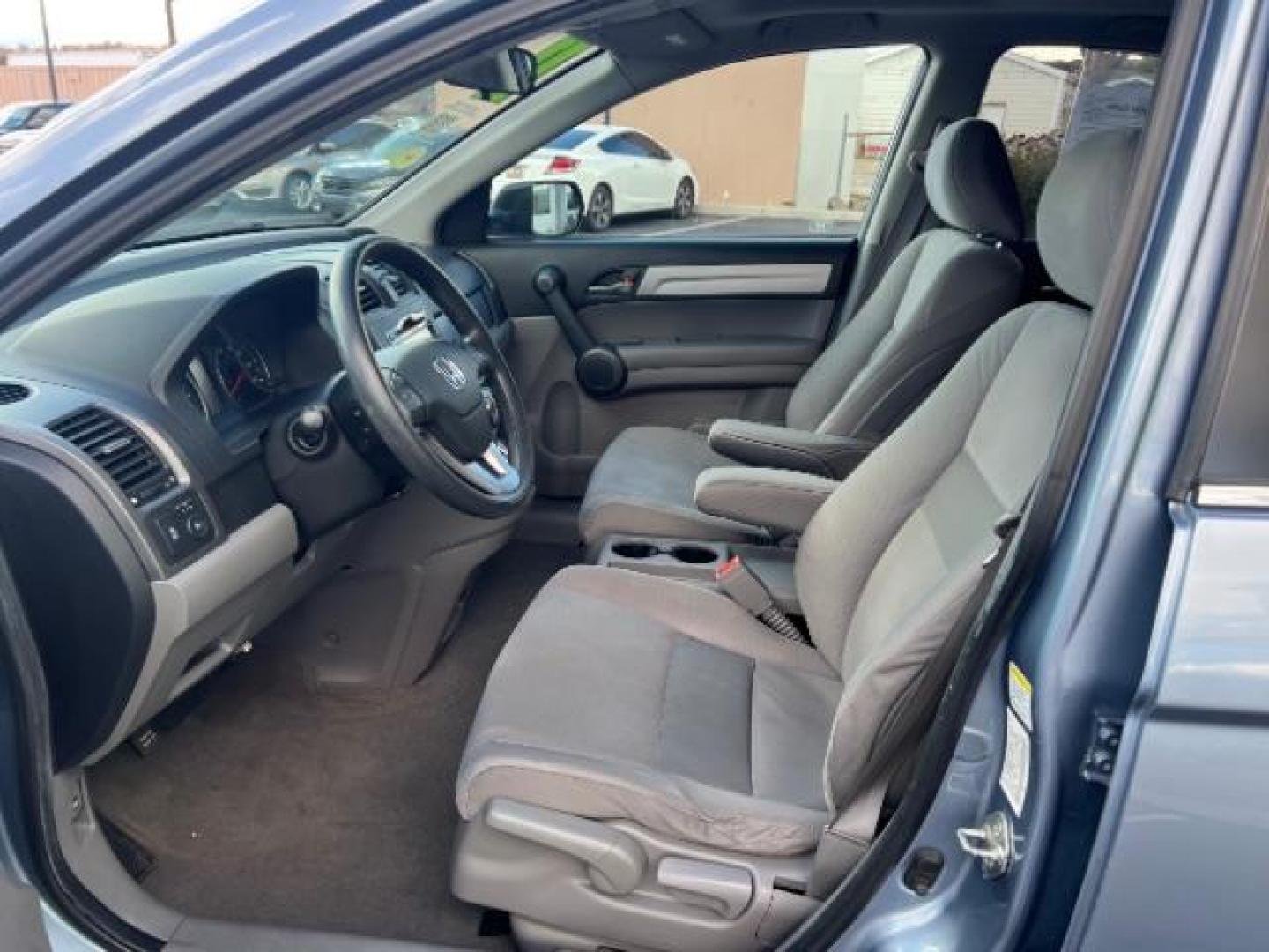 2011 Royal Blue Pearl /Gray Honda CR-V EX (3CZRE3H57BG) with an 2.4L I-4 DOHC engine, Automatic transmission, located at 940 North Main Street, Cedar City, UT, 84720, (435) 628-0023, 37.692936, -113.061897 - We specialize in helping ALL people get the best financing available. No matter your credit score, good, bad or none we can get you an amazing rate. Had a bankruptcy, divorce, or repossessions? We give you the green light to get your credit back on the road. Low down and affordable payments that fit - Photo#14