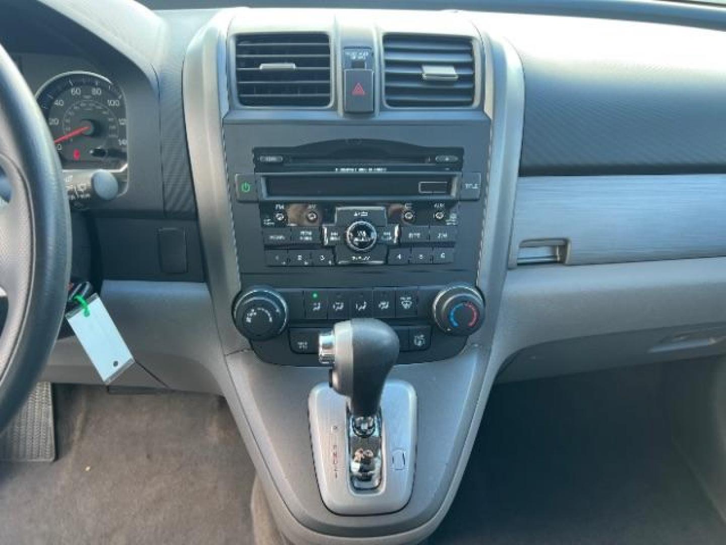 2011 Royal Blue Pearl /Gray Honda CR-V EX (3CZRE3H57BG) with an 2.4L I-4 DOHC engine, Automatic transmission, located at 940 North Main Street, Cedar City, UT, 84720, (435) 628-0023, 37.692936, -113.061897 - We specialize in helping ALL people get the best financing available. No matter your credit score, good, bad or none we can get you an amazing rate. Had a bankruptcy, divorce, or repossessions? We give you the green light to get your credit back on the road. Low down and affordable payments that fit - Photo#17