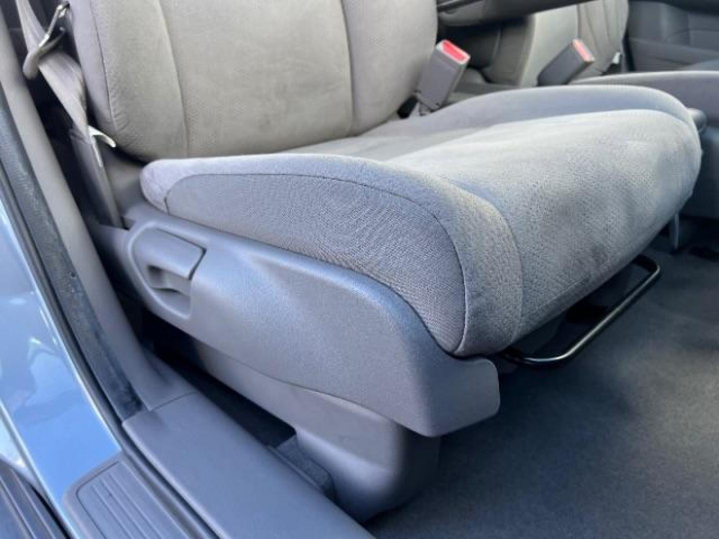 2011 Royal Blue Pearl /Gray Honda CR-V EX (3CZRE3H57BG) with an 2.4L I-4 DOHC engine, Automatic transmission, located at 940 North Main Street, Cedar City, UT, 84720, (435) 628-0023, 37.692936, -113.061897 - We specialize in helping ALL people get the best financing available. No matter your credit score, good, bad or none we can get you an amazing rate. Had a bankruptcy, divorce, or repossessions? We give you the green light to get your credit back on the road. Low down and affordable payments that fit - Photo#27