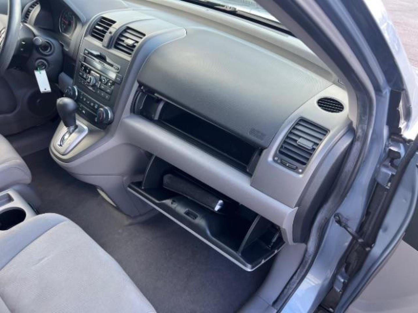 2011 Royal Blue Pearl /Gray Honda CR-V EX (3CZRE3H57BG) with an 2.4L I-4 DOHC engine, Automatic transmission, located at 940 North Main Street, Cedar City, UT, 84720, (435) 628-0023, 37.692936, -113.061897 - We specialize in helping ALL people get the best financing available. No matter your credit score, good, bad or none we can get you an amazing rate. Had a bankruptcy, divorce, or repossessions? We give you the green light to get your credit back on the road. Low down and affordable payments that fit - Photo#28