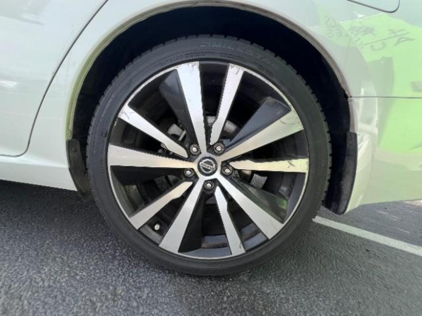 2020 Glacier White /Sport Nissan Altima SR FWD (1N4BL4CV3LN) with an 2.5L I-4 gasoline direct injection engine, Automatic transmission, located at 1865 East Red Hills Pkwy, St. George, 84770, (435) 628-0023, 37.120850, -113.543640 - We specialize in helping ALL people get the best financing available. No matter your credit score, good, bad or none we can get you an amazing rate. Had a bankruptcy, divorce, or repossessions? We give you the green light to get your credit back on the road. Low down and affordable payments that fit - Photo#11