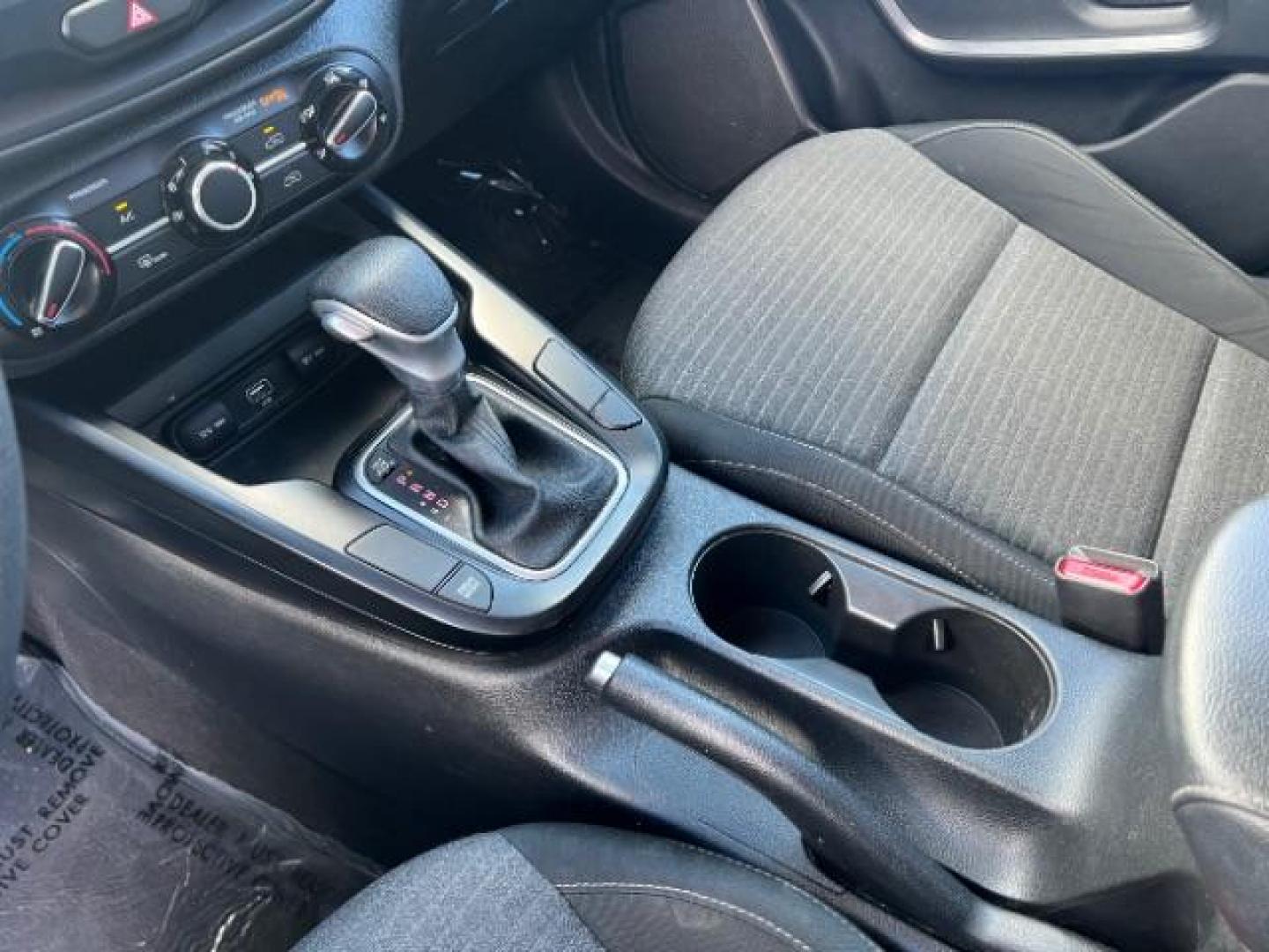 2021 Gravity Gray /Black/Gray Kia Soul S (KNDJ23AUXM7) with an 2L I-4 DOHC engine, Automatic transmission, located at 1865 East Red Hills Pkwy, St. George, 84770, (435) 628-0023, 37.120850, -113.543640 - Photo#19