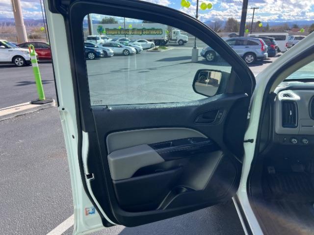 2019 Summit White /Jet Black/Dark Ash Chevrolet Colorado WT (1GCHTBEA1K1) with an 2.5L I-4 gasoline direct injection engine, Automatic transmission, located at 940 North Main Street, Cedar City, UT, 84720, (435) 628-0023, 37.692936, -113.061897 - We specialize in helping ALL people get the best financing available. No matter your credit score, good, bad or none we can get you an amazing rate. Had a bankruptcy, divorce, or repossessions? We give you the green light to get your credit back on the road. Low down and affordable payments that fit - Photo#12