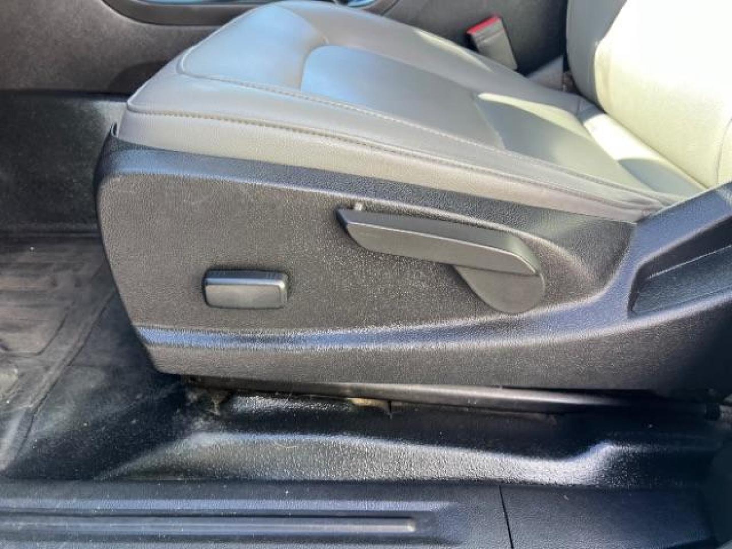 2019 Summit White /Jet Black/Dark Ash Chevrolet Colorado WT (1GCHTBEA1K1) with an 2.5L I-4 gasoline direct injection engine, Automatic transmission, located at 1865 East Red Hills Pkwy, St. George, 84770, (435) 628-0023, 37.120850, -113.543640 - We specialize in helping ALL people get the best financing available. No matter your credit score, good, bad or none we can get you an amazing rate. Had a bankruptcy, divorce, or repossessions? We give you the green light to get your credit back on the road. Low down and affordable payments that fit - Photo#13