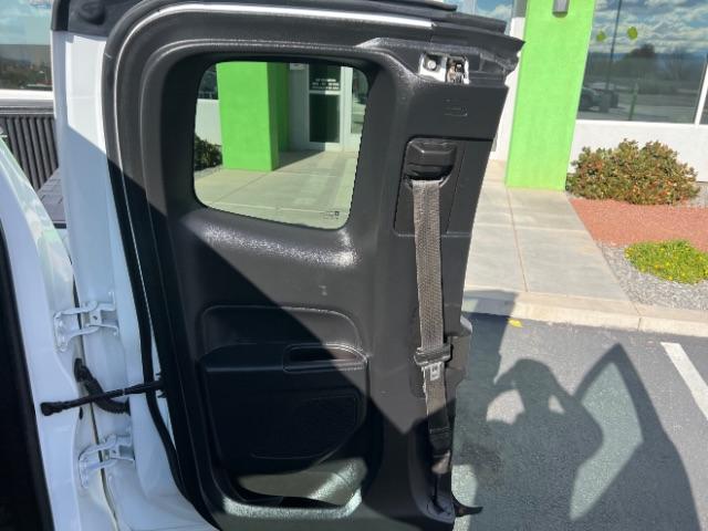 2019 Summit White /Jet Black/Dark Ash Chevrolet Colorado WT (1GCHTBEA1K1) with an 2.5L I-4 gasoline direct injection engine, Automatic transmission, located at 940 North Main Street, Cedar City, UT, 84720, (435) 628-0023, 37.692936, -113.061897 - We specialize in helping ALL people get the best financing available. No matter your credit score, good, bad or none we can get you an amazing rate. Had a bankruptcy, divorce, or repossessions? We give you the green light to get your credit back on the road. Low down and affordable payments that fit - Photo#20