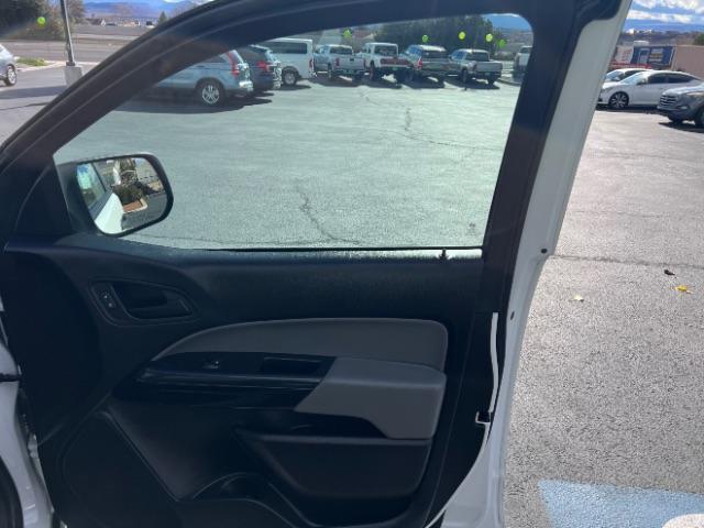2019 Summit White /Jet Black/Dark Ash Chevrolet Colorado WT (1GCHTBEA1K1) with an 2.5L I-4 gasoline direct injection engine, Automatic transmission, located at 940 North Main Street, Cedar City, UT, 84720, (435) 628-0023, 37.692936, -113.061897 - We specialize in helping ALL people get the best financing available. No matter your credit score, good, bad or none we can get you an amazing rate. Had a bankruptcy, divorce, or repossessions? We give you the green light to get your credit back on the road. Low down and affordable payments that fit - Photo#25