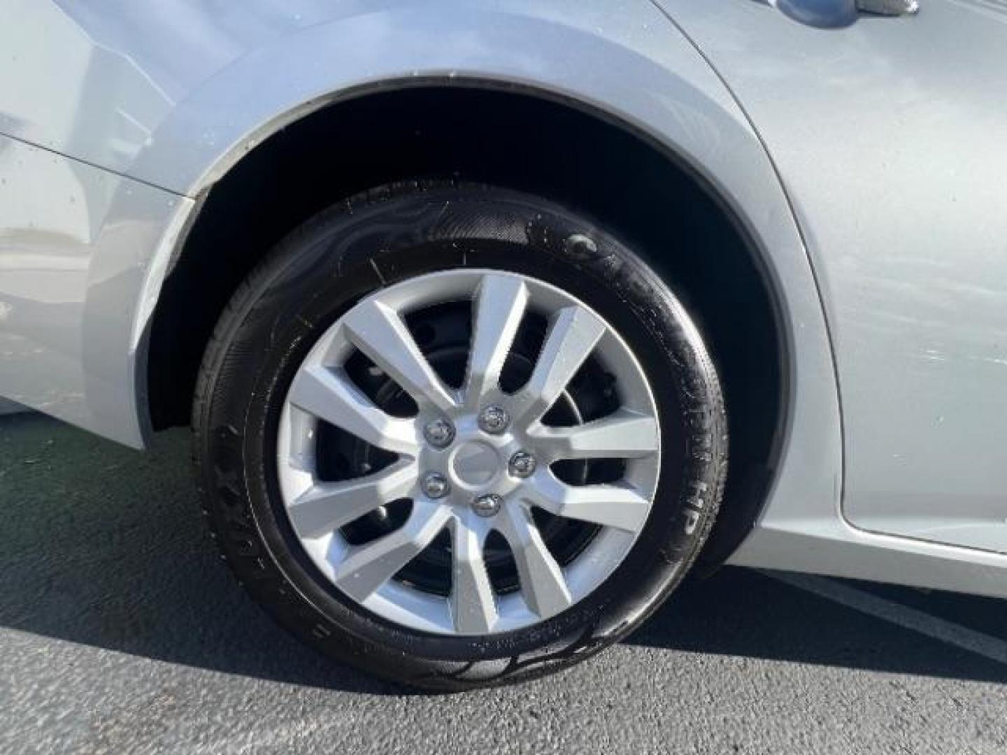 2020 Brilliant Silver Metallic /Charcoal Nissan Altima S FWD (1N4BL4BV0LC) with an 2.5L I-4 gasoline direct injection engine, Automatic transmission, located at 940 North Main Street, Cedar City, UT, 84720, (435) 628-0023, 37.692936, -113.061897 - Photo#8