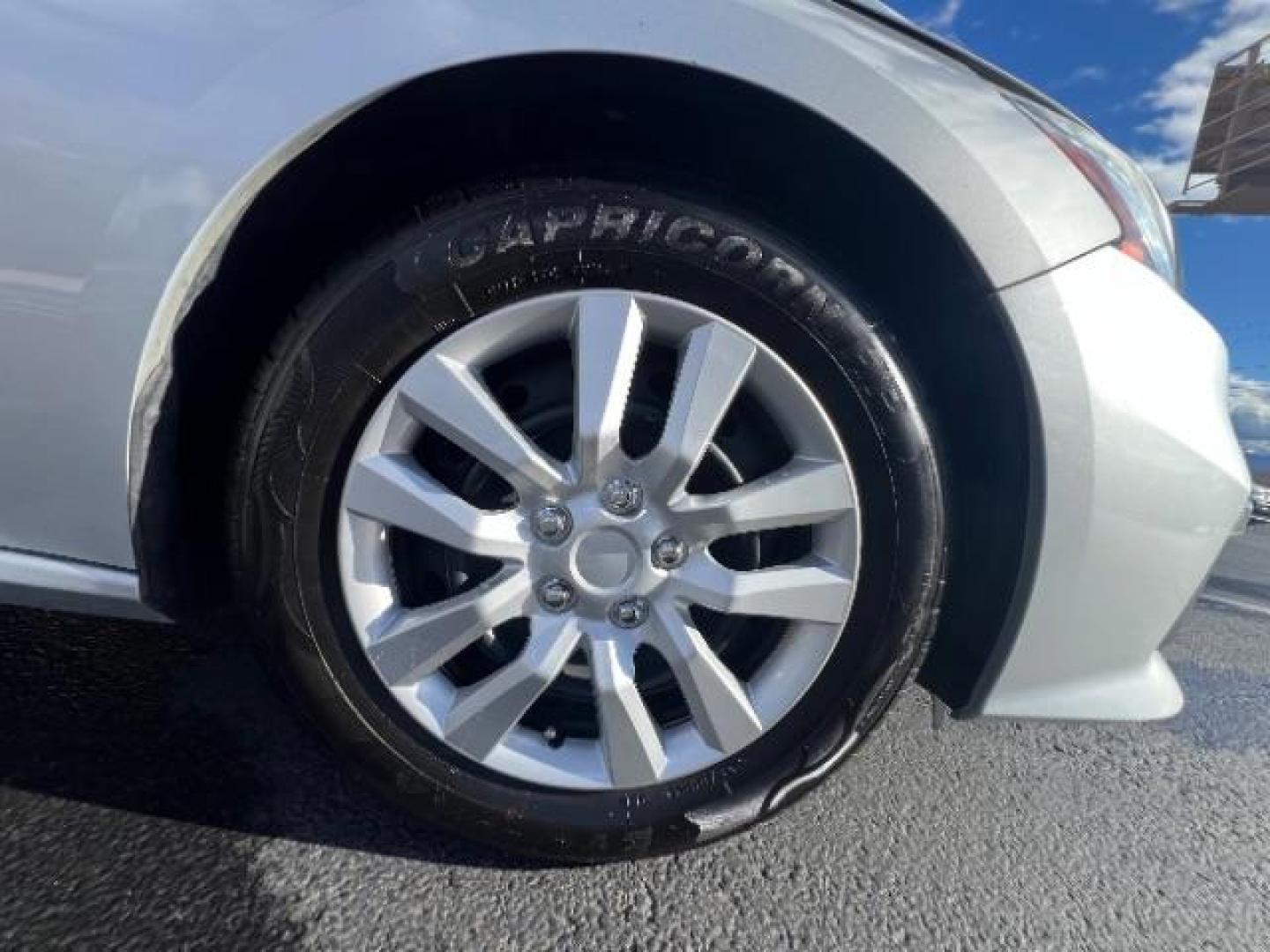 2020 Brilliant Silver Metallic /Charcoal Nissan Altima S FWD (1N4BL4BV0LC) with an 2.5L I-4 gasoline direct injection engine, Automatic transmission, located at 940 North Main Street, Cedar City, UT, 84720, (435) 628-0023, 37.692936, -113.061897 - Photo#9