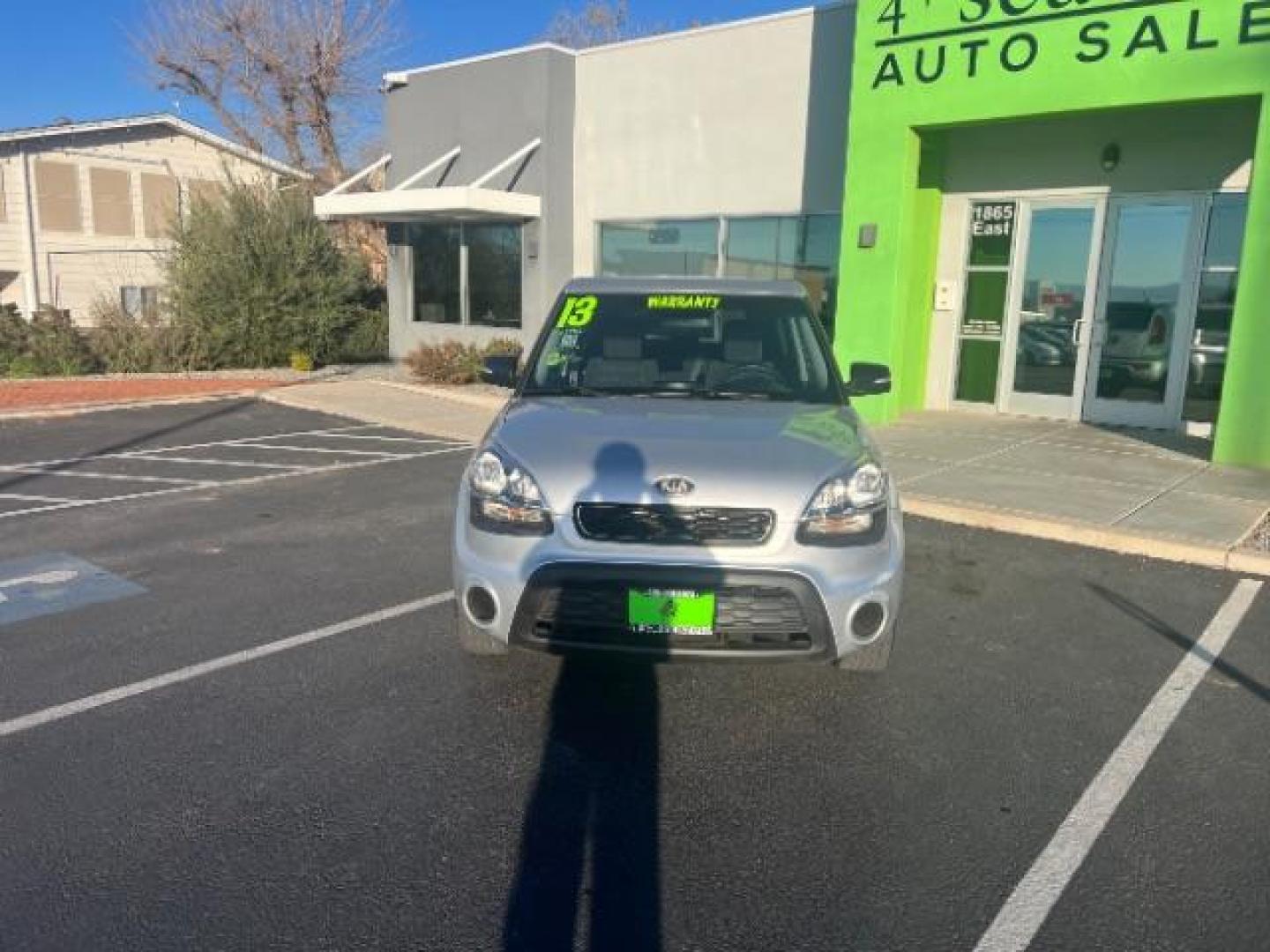 2013 Bright Silver Metallic /Black Kia Soul + (KNDJT2A66D7) with an 2L I-4 DOHC engine, Automatic transmission, located at 1865 East Red Hills Pkwy, St. George, 84770, (435) 628-0023, 37.120850, -113.543640 - We specialize in helping ALL people get the best financing available. No matter your credit score, good, bad or none we can get you an amazing rate. Had a bankruptcy, divorce, or repossessions? We give you the green light to get your credit back on the road. Low down and affordable payments that fit - Photo#1
