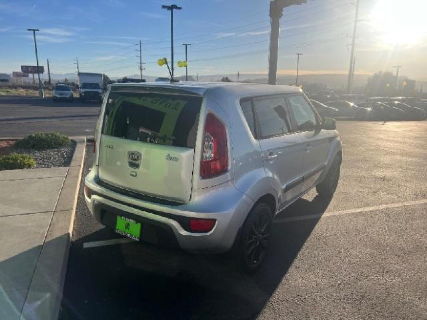 2013 Bright Silver Metallic /Black Kia Soul + (KNDJT2A66D7) with an 2L I-4 DOHC engine, Automatic transmission, located at 1865 East Red Hills Pkwy, St. George, 84770, (435) 628-0023, 37.120850, -113.543640 - We specialize in helping ALL people get the best financing available. No matter your credit score, good, bad or none we can get you an amazing rate. Had a bankruptcy, divorce, or repossessions? We give you the green light to get your credit back on the road. Low down and affordable payments that fit - Photo#6