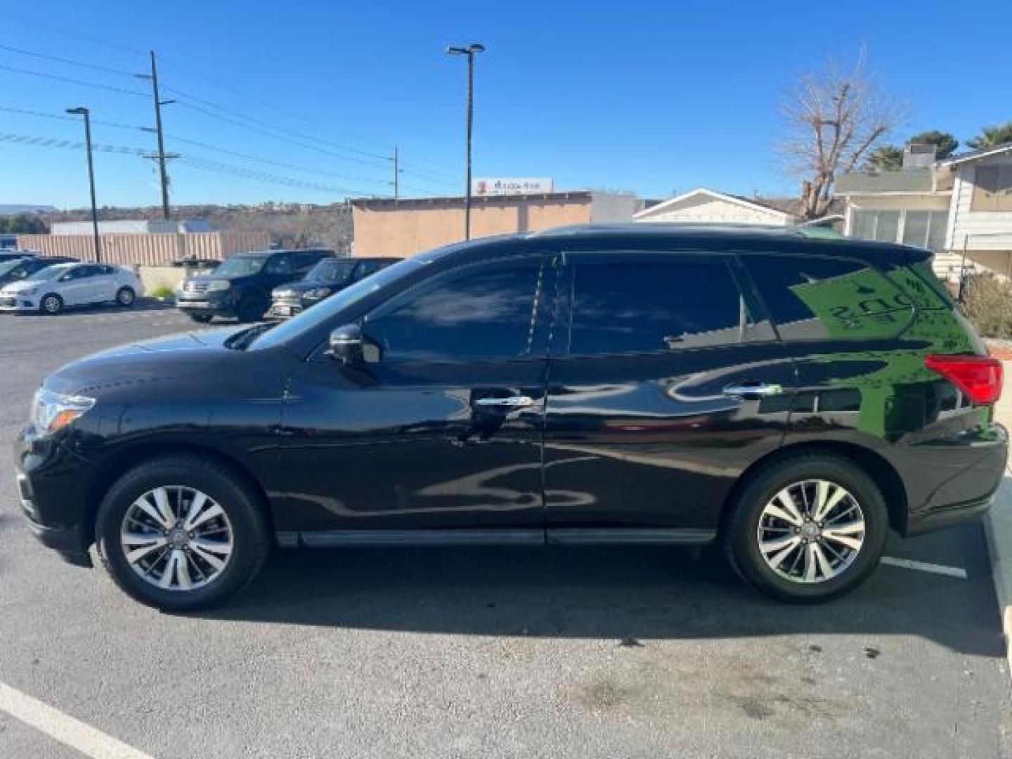 2019 Magnetic Black Pearl /Rock Creek Nissan Pathfinder SL (5N1DR2MMXKC) with an 3.5L V-6 gasoline direct injection engine, Automatic transmission, located at 940 North Main Street, Cedar City, UT, 84720, (435) 628-0023, 37.692936, -113.061897 - We specialize in helping ALL people get the best financing available. No matter your credit score, good, bad or none we can get you an amazing rate. Had a bankruptcy, divorce, or repossessions? We give you the green light to get your credit back on the road. Low down and affordable payments that fit - Photo#3