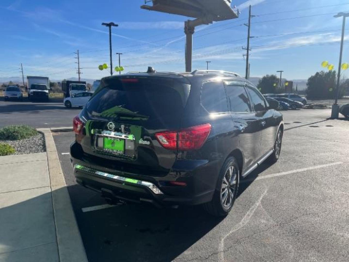 2019 Magnetic Black Pearl /Rock Creek Nissan Pathfinder SL (5N1DR2MMXKC) with an 3.5L V-6 gasoline direct injection engine, Automatic transmission, located at 940 North Main Street, Cedar City, UT, 84720, (435) 628-0023, 37.692936, -113.061897 - We specialize in helping ALL people get the best financing available. No matter your credit score, good, bad or none we can get you an amazing rate. Had a bankruptcy, divorce, or repossessions? We give you the green light to get your credit back on the road. Low down and affordable payments that fit - Photo#6