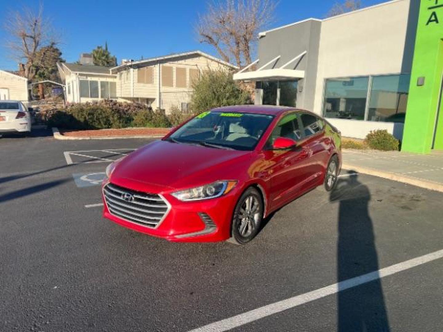 2018 Scarlet Red /Black Hyundai Elantra SEL (5NPD84LF4JH) with an Nu 2L I-4 DOHC engine, Automatic transmission, located at 1865 East Red Hills Pkwy, St. George, 84770, (435) 628-0023, 37.120850, -113.543640 - We specialize in helping ALL people get the best financing available. No matter your credit score, good, bad or none we can get you an amazing rate. Had a bankruptcy, divorce, or repossessions? We give you the green light to get your credit back on the road. Low down and affordable payments that fit - Photo#2