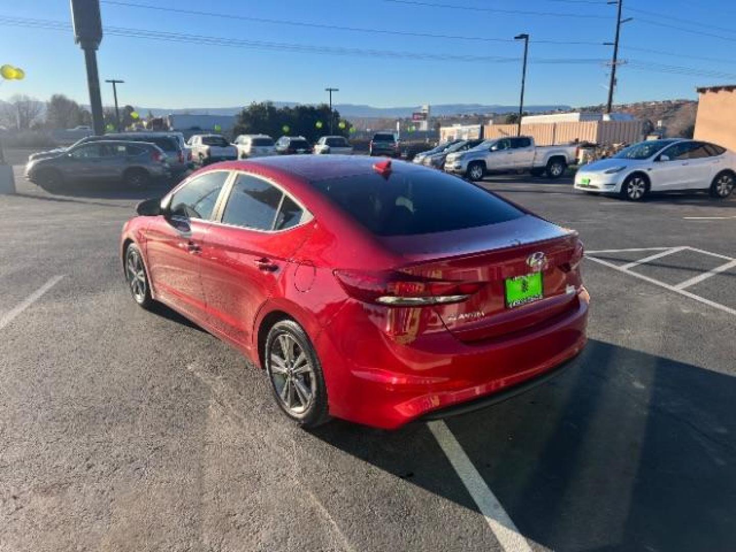 2018 Scarlet Red /Black Hyundai Elantra SEL (5NPD84LF4JH) with an Nu 2L I-4 DOHC engine, Automatic transmission, located at 1865 East Red Hills Pkwy, St. George, 84770, (435) 628-0023, 37.120850, -113.543640 - We specialize in helping ALL people get the best financing available. No matter your credit score, good, bad or none we can get you an amazing rate. Had a bankruptcy, divorce, or repossessions? We give you the green light to get your credit back on the road. Low down and affordable payments that fit - Photo#4
