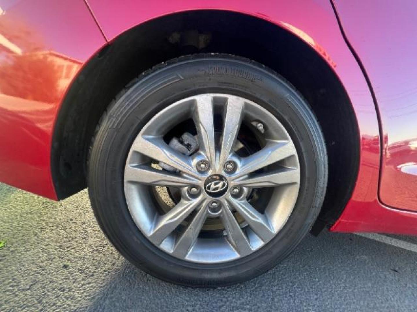 2018 Scarlet Red /Black Hyundai Elantra SEL (5NPD84LF4JH) with an Nu 2L I-4 DOHC engine, Automatic transmission, located at 1865 East Red Hills Pkwy, St. George, 84770, (435) 628-0023, 37.120850, -113.543640 - We specialize in helping ALL people get the best financing available. No matter your credit score, good, bad or none we can get you an amazing rate. Had a bankruptcy, divorce, or repossessions? We give you the green light to get your credit back on the road. Low down and affordable payments that fit - Photo#11