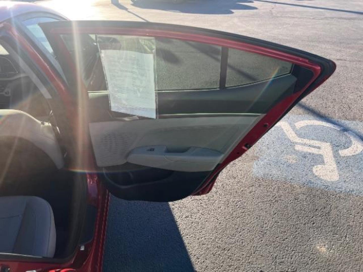 2018 Scarlet Red /Black Hyundai Elantra SEL (5NPD84LF4JH) with an Nu 2L I-4 DOHC engine, Automatic transmission, located at 1865 East Red Hills Pkwy, St. George, 84770, (435) 628-0023, 37.120850, -113.543640 - We specialize in helping ALL people get the best financing available. No matter your credit score, good, bad or none we can get you an amazing rate. Had a bankruptcy, divorce, or repossessions? We give you the green light to get your credit back on the road. Low down and affordable payments that fit - Photo#25